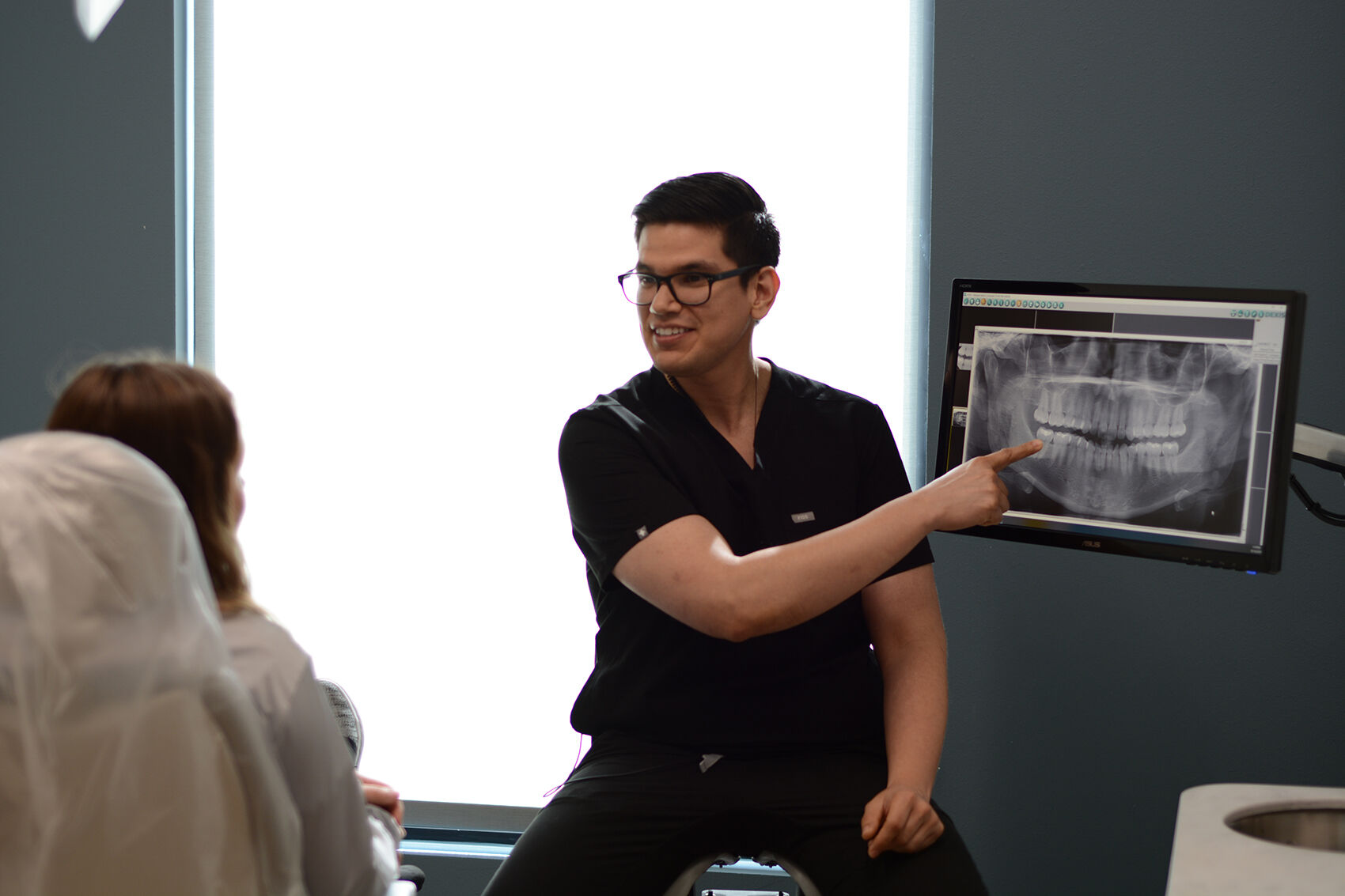 Leo Marquez points to X-ray